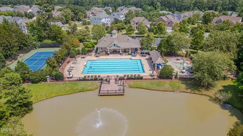 Exterior - 901 S Bend Dr, Durham, NC 27713 photo 12 of 13