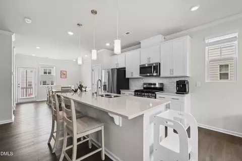 Kitchen - 455 Deercroft Dr, Apex, NC 27539 photo 2 of 5