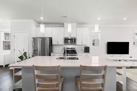 Kitchen - 455 Deercroft Dr, Apex, NC 27539 photo 3 of 5