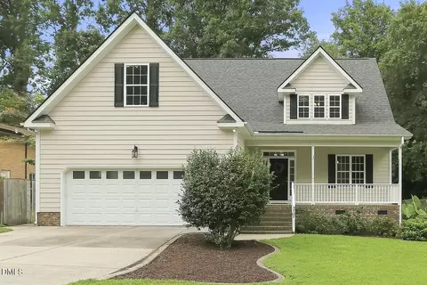 3727 Vesta Dr, Raleigh, NC 27603