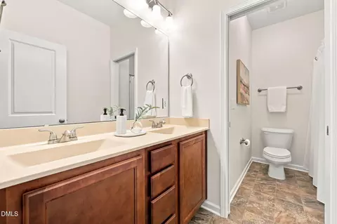 Bath - 129 Torpoint Rd, Durham, NC 27703 photo 5 of 5