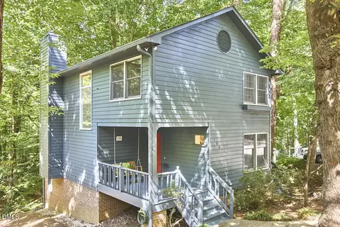 105 Westbury Ct, Chapel Hill, NC 27516
