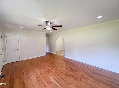3907 Alameda St, Durham, NC 27704 photo 7