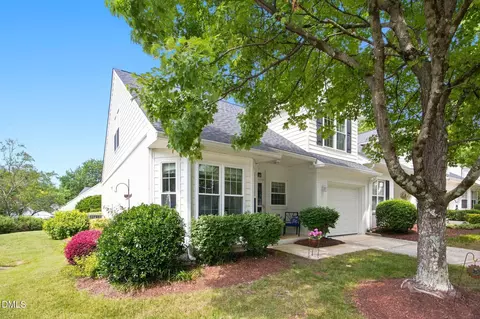1601 Poets Glade Dr, Apex, NC 27523