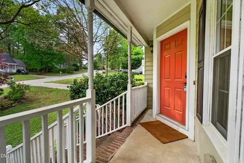 Exterior - 956 E Durness Ct, Wake Forest, NC 27587 photo 5 of 11