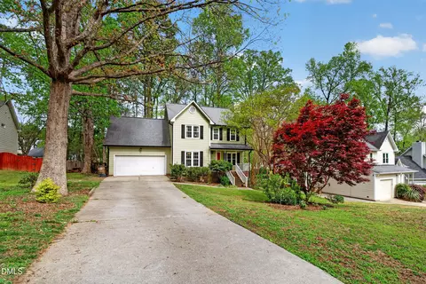 Exterior - 956 E Durness Ct, Wake Forest, NC 27587 photo 6 of 11