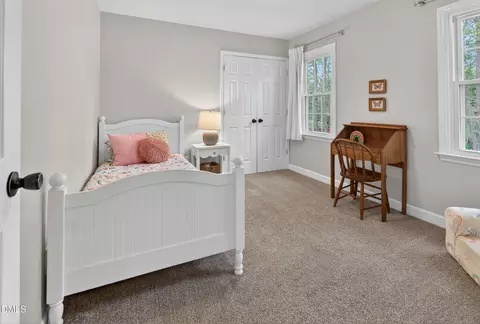 Bedroom - 956 E Durness Ct, Wake Forest, NC 27587 photo 6 of 13
