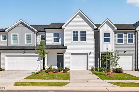 3314 Bailey Lk Dr, Fuquay Varina, NC 27526