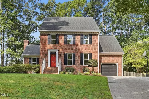 9712 Astor Ct, Cary, NC 27518