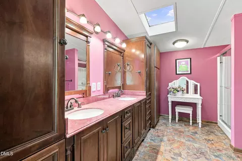Bath - 13816 Labaron Dr, Willow Spring, NC 27592 photo 1 of 4