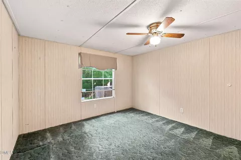 Bedroom - 13816 Labaron Dr, Willow Spring, NC 27592 photo 1 of 5