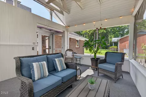 Exterior - 606 Crestview Dr, Durham, NC 27712 photo 5 of 11