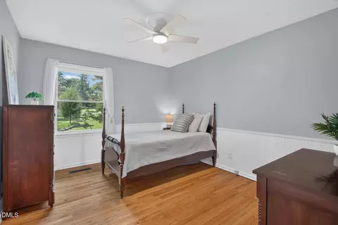 Bedroom - 606 Crestview Dr, Durham, NC 27712 photo 5 of 8