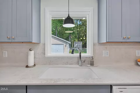 Kitchen - 606 Crestview Dr, Durham, NC 27712 photo 6 of 7