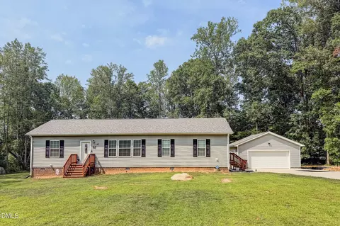 45 Fox Crossing Dr, Roxboro, NC 27574