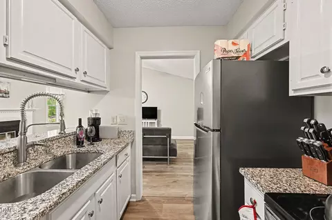 Kitchen - 3331 Tarleton E #B 08, Durham, NC 27713 photo 2 of 4