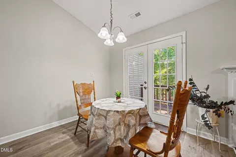Dining - 3331 Tarleton E #B 08, Durham, NC 27713 photo 1 of 2