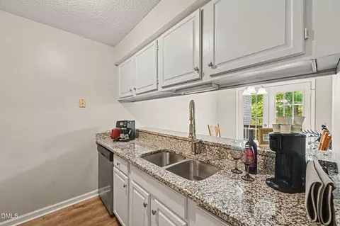 Kitchen - 3331 Tarleton E #B 08, Durham, NC 27713 photo 3 of 4