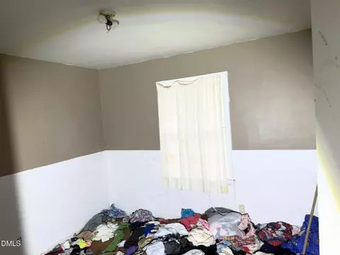 342 E Hamer St, Coats, NC 27521 photo 3