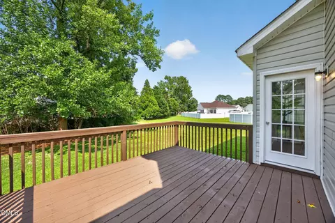 Exterior - 52 Season Ln, Selma, NC 27576 photo 4 of 6