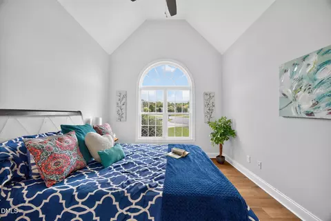 Bedroom - 52 Season Ln, Selma, NC 27576 photo 1 of 3