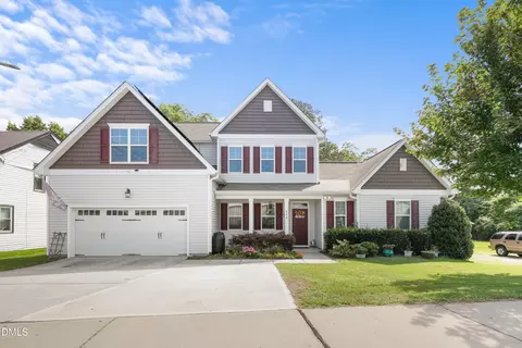 220 Bridge St, Fuquay Varina, NC 27526