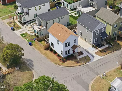 View/Area - 3114 Bryant St, Durham, NC 27703 photo 1 of 9