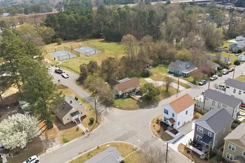 View/Area - 3114 Bryant St, Durham, NC 27703 photo 5 of 9