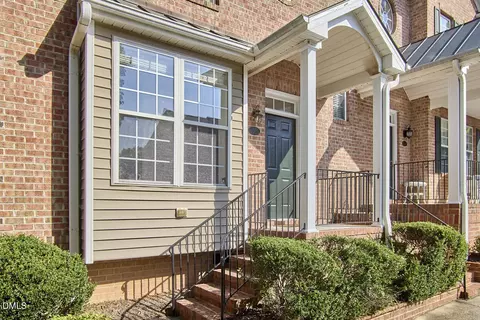 Exterior - 58 Scottish Ln, Durham, NC 27707 photo 3 of 5