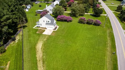 View/Area - 1072 Loop Rd, Clayton, NC 27527 photo 1 of 3