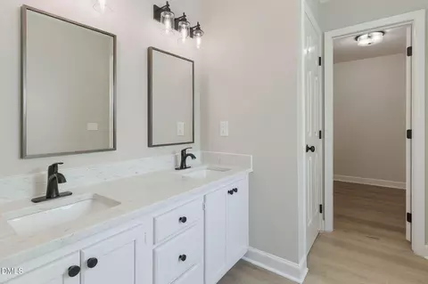 Bath - 1072 Loop Rd, Clayton, NC 27527 photo 1 of 3