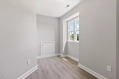Bedroom - 1072 Loop Rd, Clayton, NC 27527 photo 2 of 4