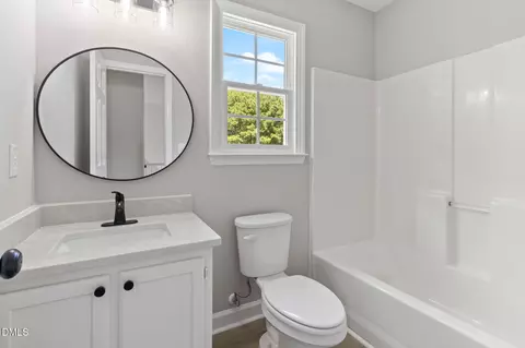 Bath - 1072 Loop Rd, Clayton, NC 27527 photo 3 of 3