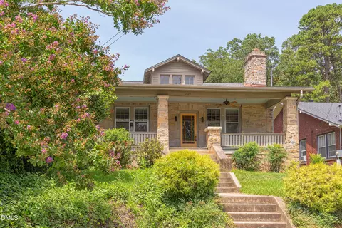 1925 Alexander Rd, Raleigh, NC 27608
