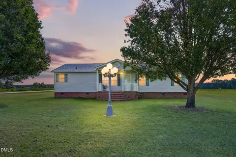 8505 Ransom Ln, Kenly, NC 27542