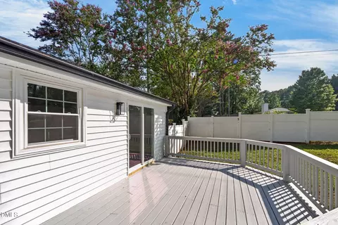 Exterior - 7101 Shellburne Dr, Raleigh, NC 27612 photo 7 of 14