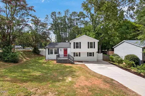 Exterior - 7101 Shellburne Dr, Raleigh, NC 27612 photo 3 of 14
