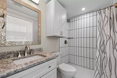 Bath - 7101 Shellburne Dr, Raleigh, NC 27612 photo 3 of 8