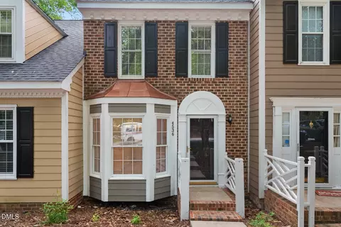 4536 Hamptonshire Dr, Raleigh, NC 27613