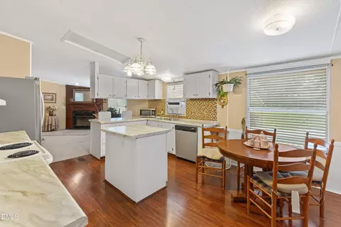 9007 Old Cascade Dr, Garner, NC 27529 photo 9