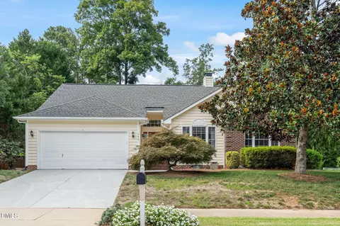 103 Conway Ct, Cary, NC 27513