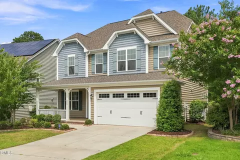 232 Turner Oaks Dr, Cary, NC 27519