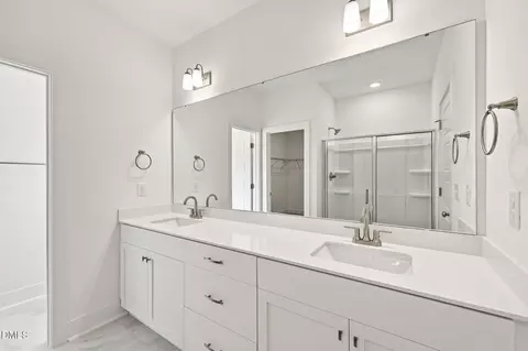 Bath - 30 Loganberry Ave, Bunnlevel, NC 28323 photo 1 of 3