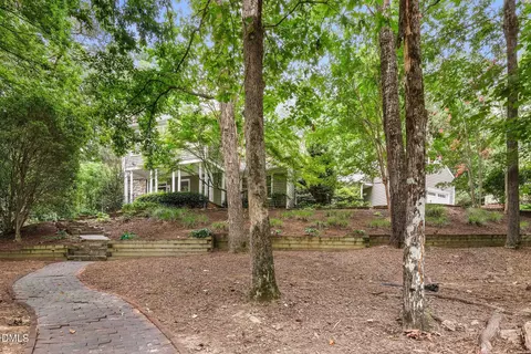 105 Redbud Ln, Chapel Hill, NC 27514