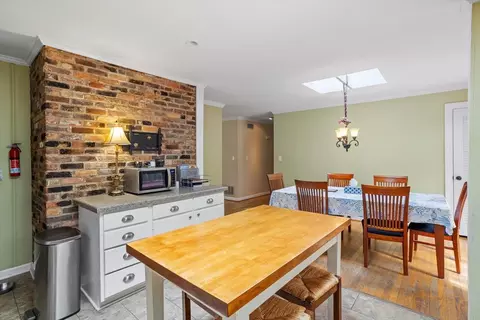 Dining - 4100 Picardy Dr, Raleigh, NC 27612 photo 2 of 2