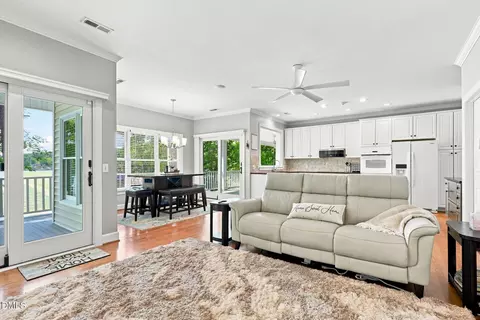 Living - 28 Old Mill Trl, Semora, NC 27343 photo 3 of 7