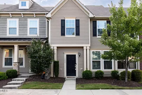 1084 Kenross Dr, Burlington, NC 27215