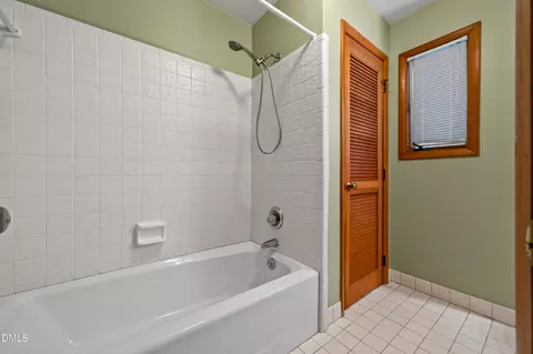 Bath - 1024 Reca Rd, Garner, NC 27529 photo 2 of 4