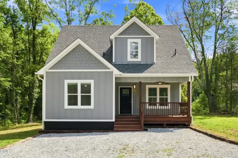 105 Tinnin Rd, Efland, NC 27243
