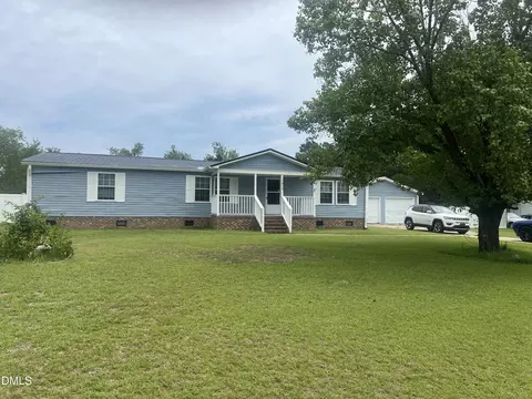 313 Wright Rd, Vass, NC 28394